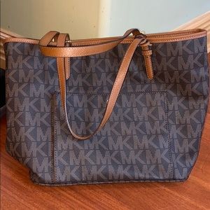 Authentic Michael Kors Tote